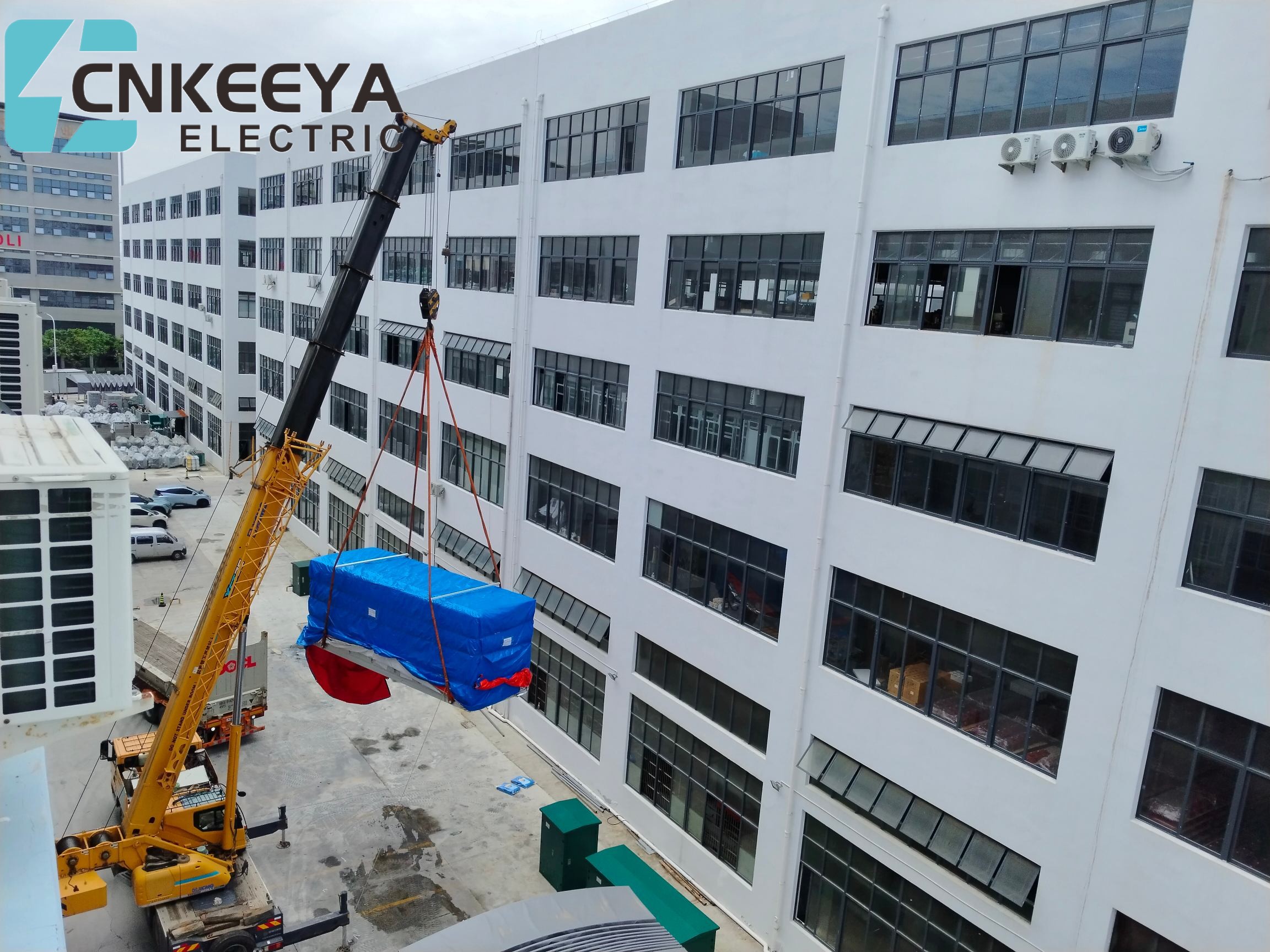 KYN28-KYTKINLAITTEEN TOIMITUS AMERIKAN TIEDOTUSKESKUSPROJEKTIIN